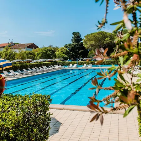 Apartment Magnolia-13 By Interhome Marina Di Bibbona